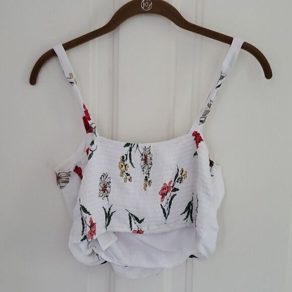 Hollister Tie Front Floral Crop Top - Picture 7 of 7